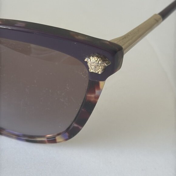 Versace VE 4313 Sunglasses 517968 Eggplant Violet Havana/ Violent Gradient Brown main image 11